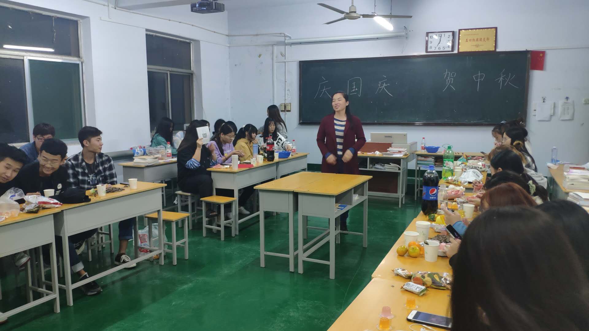 少妇被又大又粗又爽久久