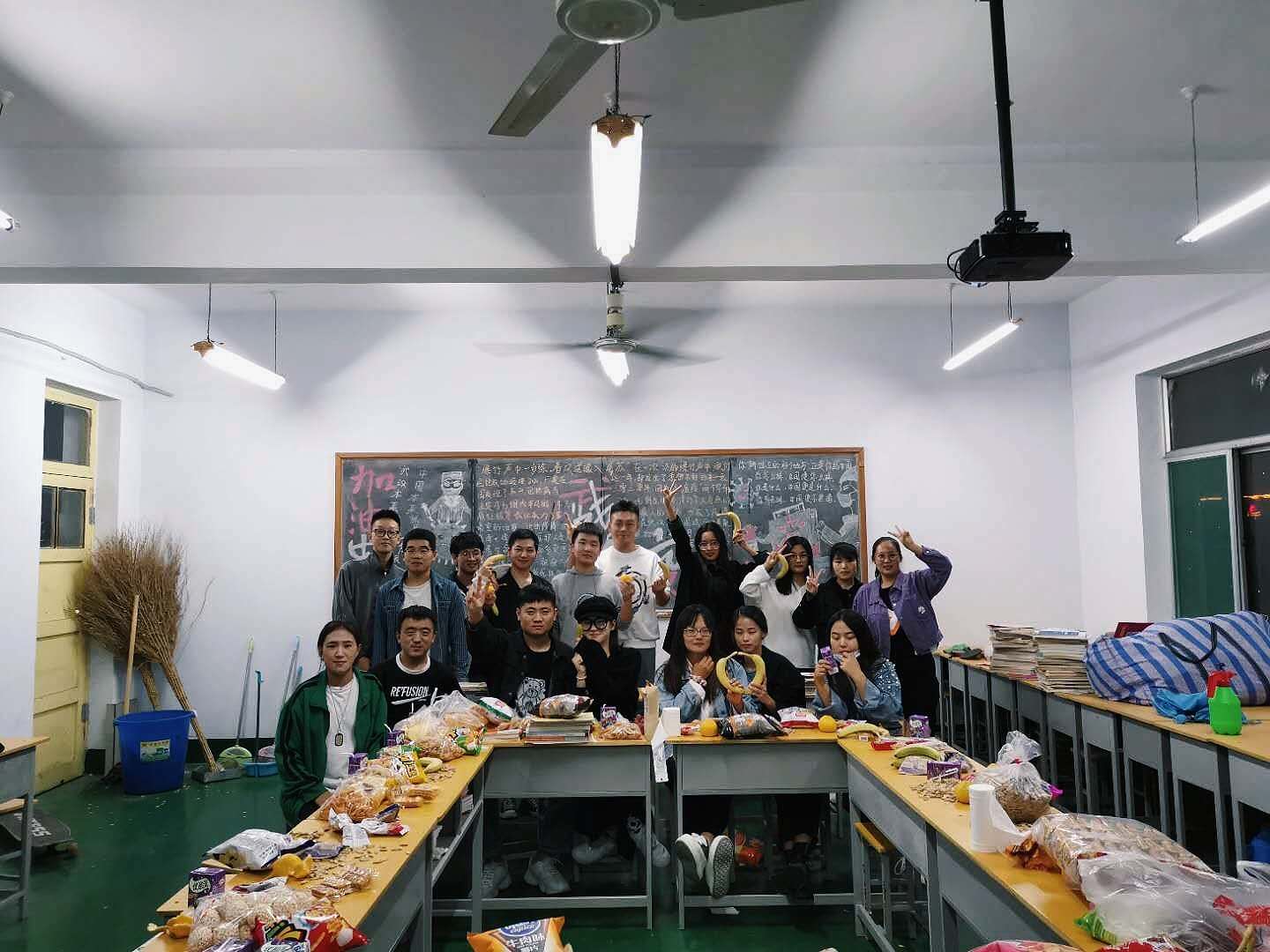 少妇被又大又粗又爽久久