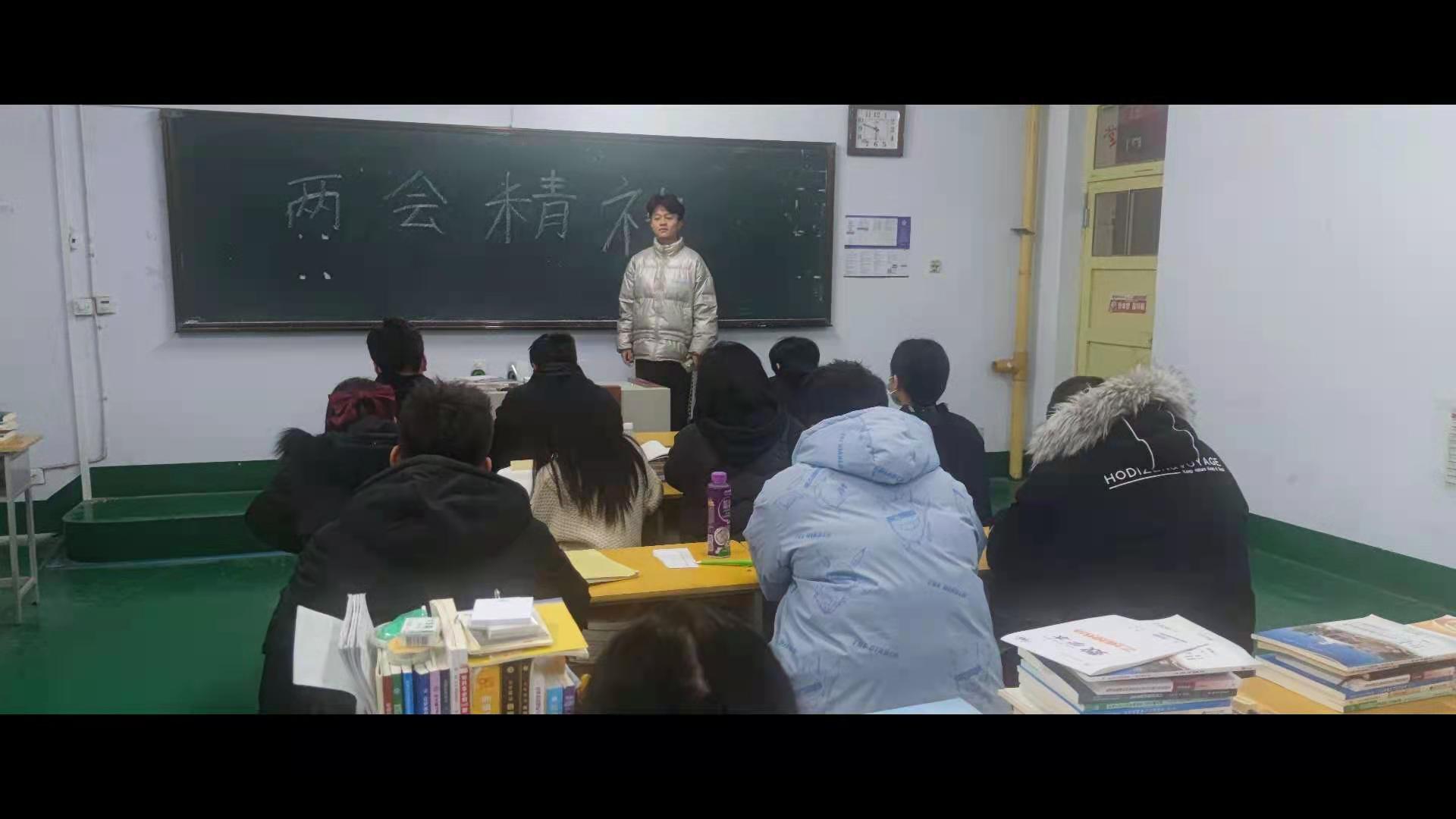 少妇被又大又粗又爽久久