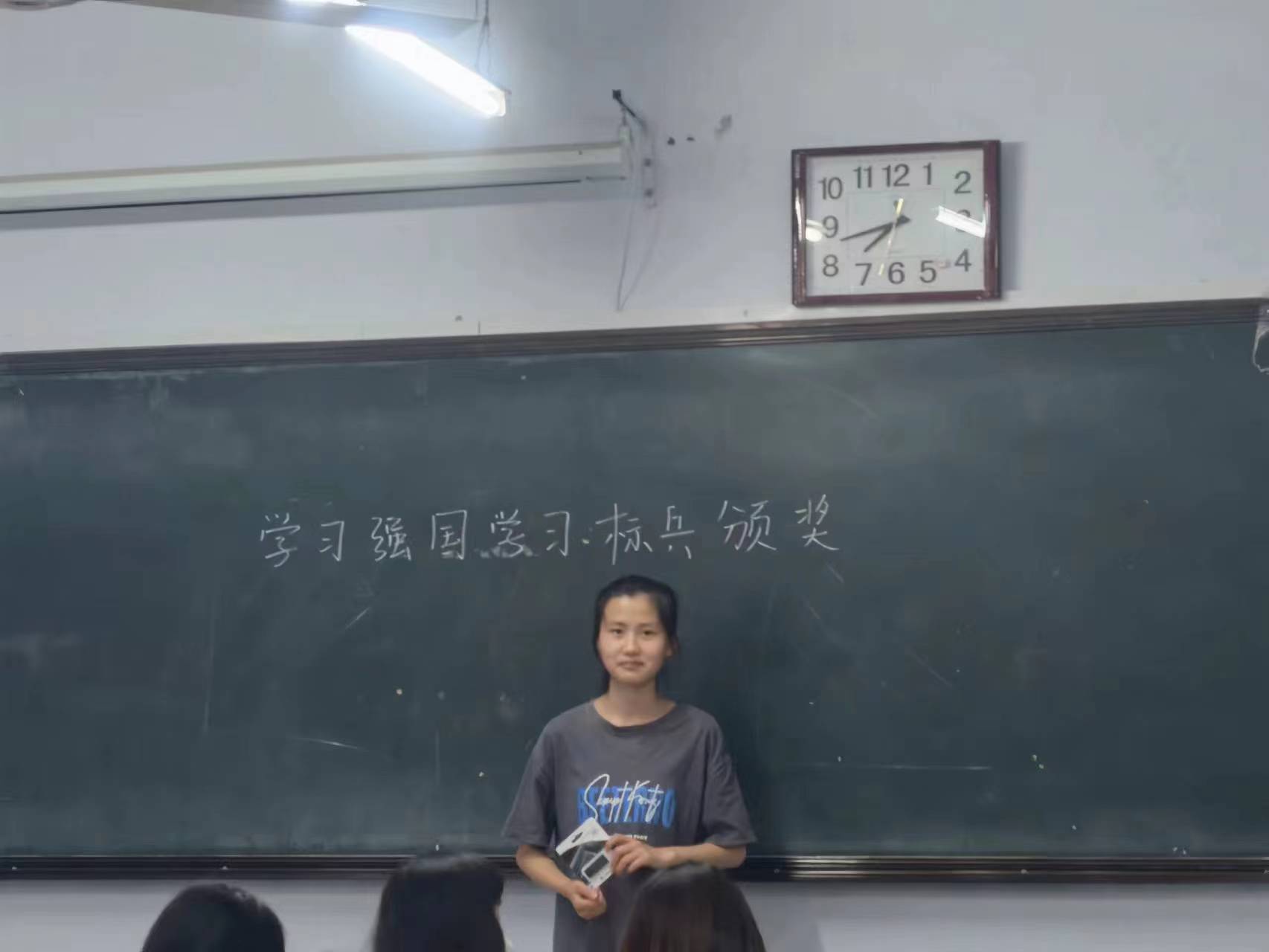 少妇被又大又粗又爽久久