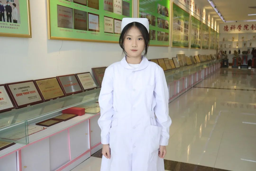 少妇被又大又粗又爽久久