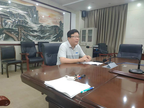 少妇被又大又粗又爽久久