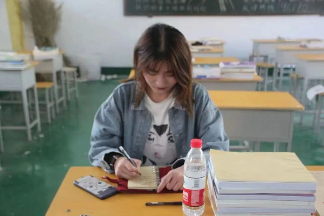 少妇被又大又粗又爽久久