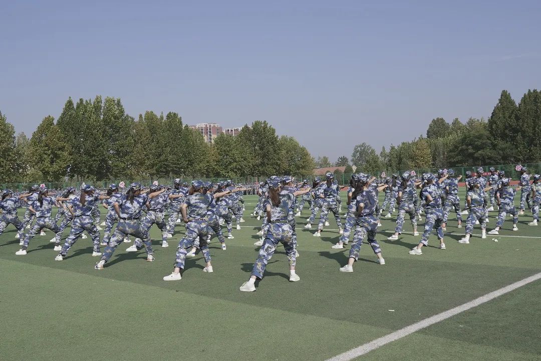 少妇被又大又粗又爽久久