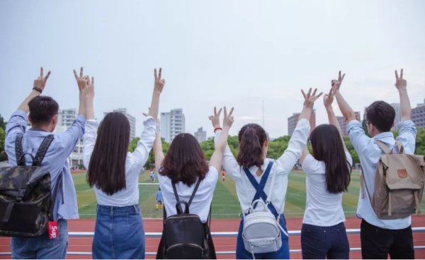 少妇被又大又粗又爽久久