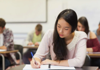 少妇被又大又粗又爽久久