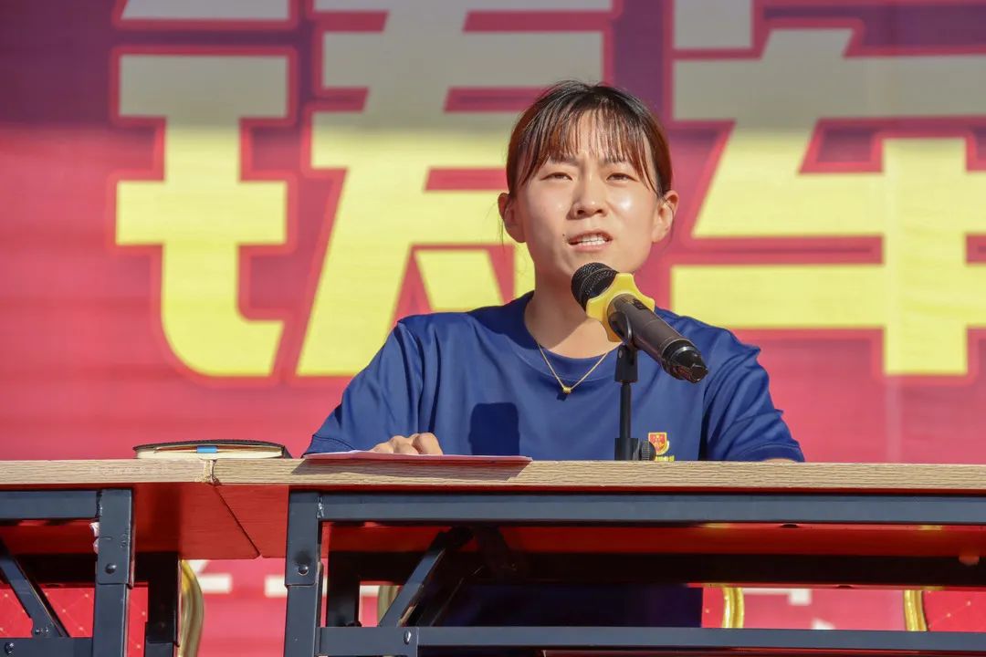 少妇被又大又粗又爽久久