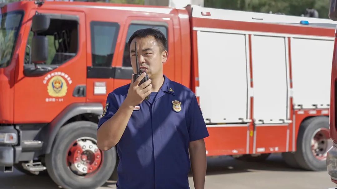 少妇被又大又粗又爽久久