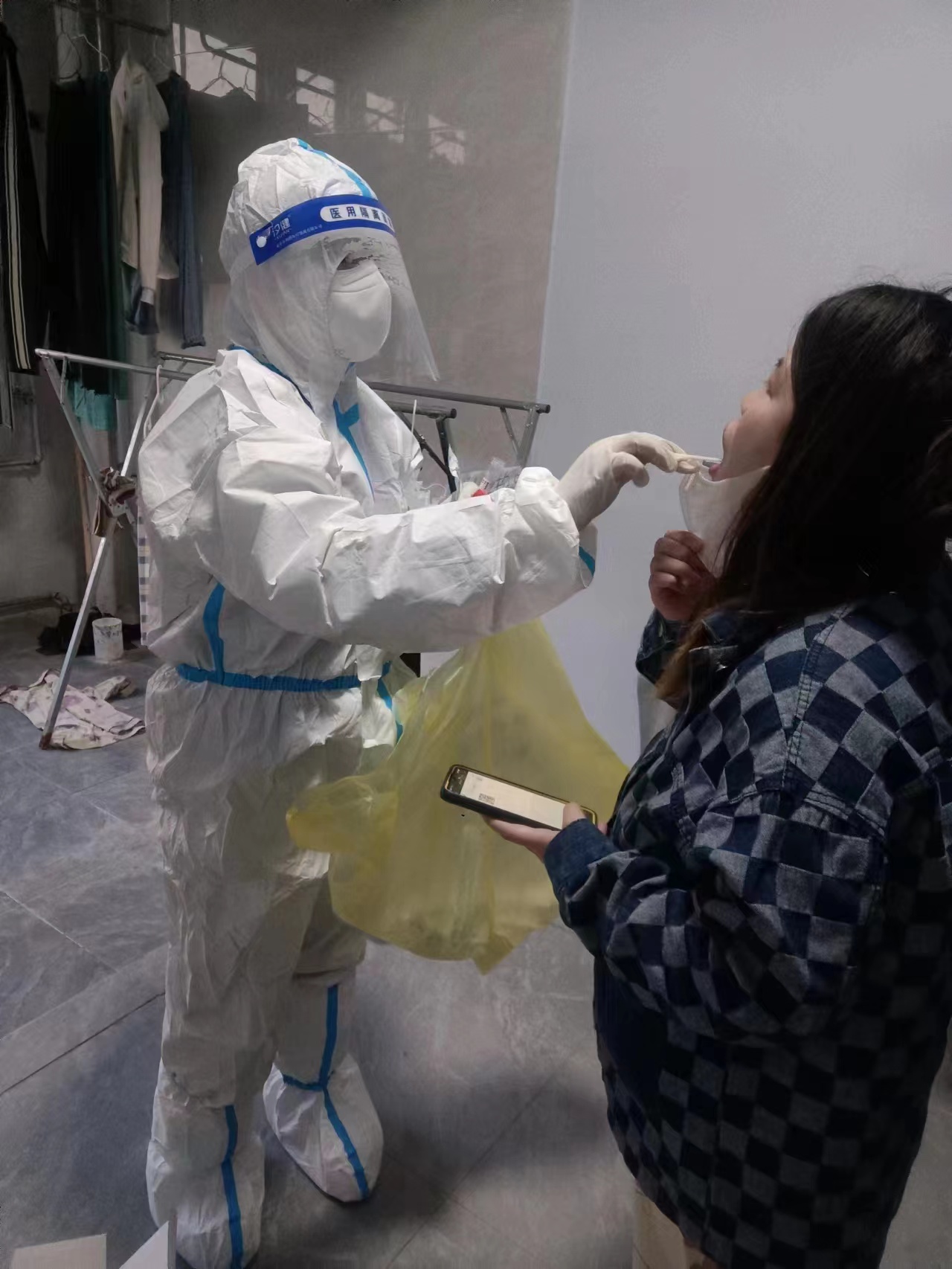 少妇被又大又粗又爽久久