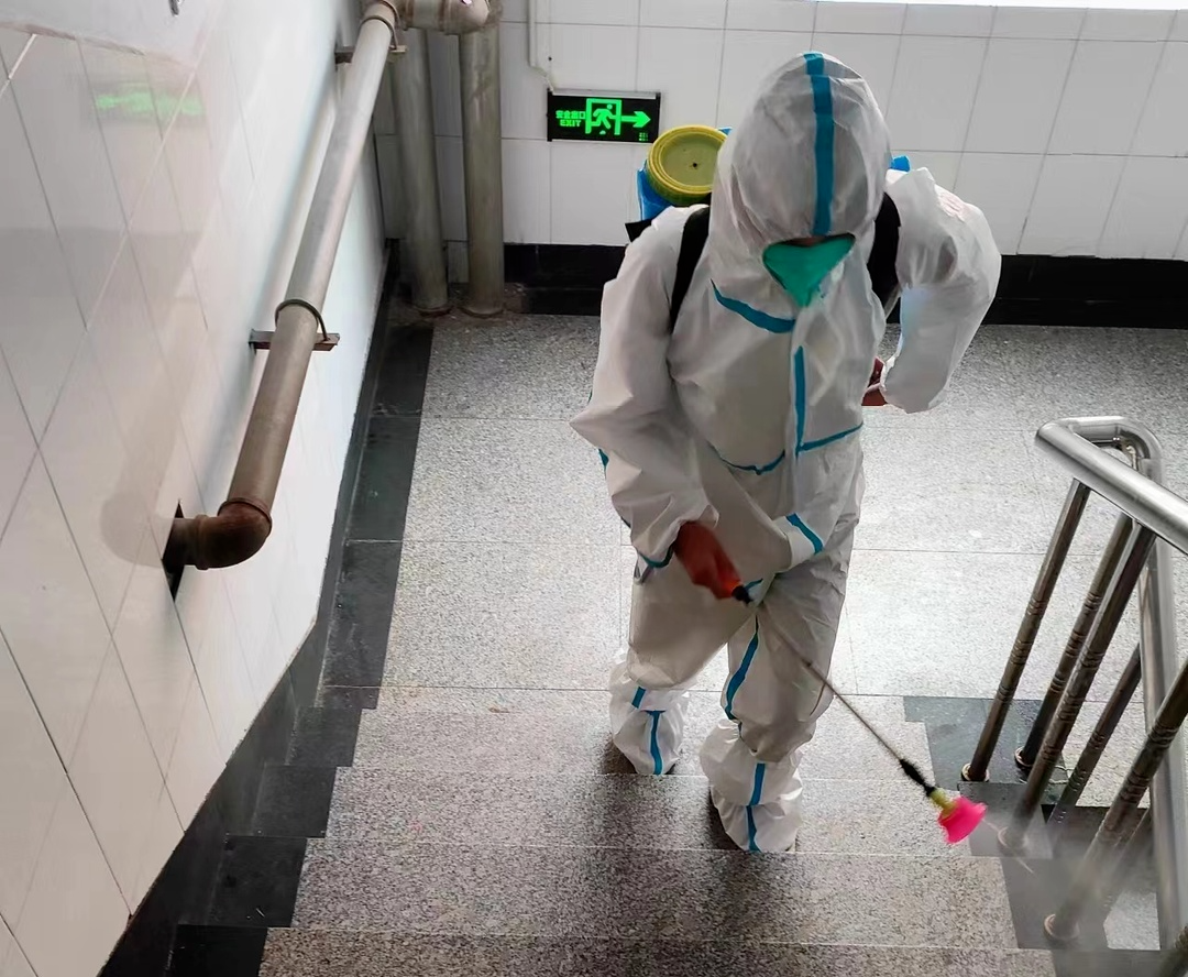 少妇被又大又粗又爽久久