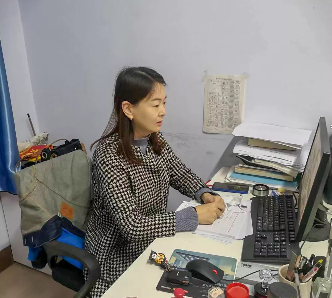 少妇被又大又粗又爽久久