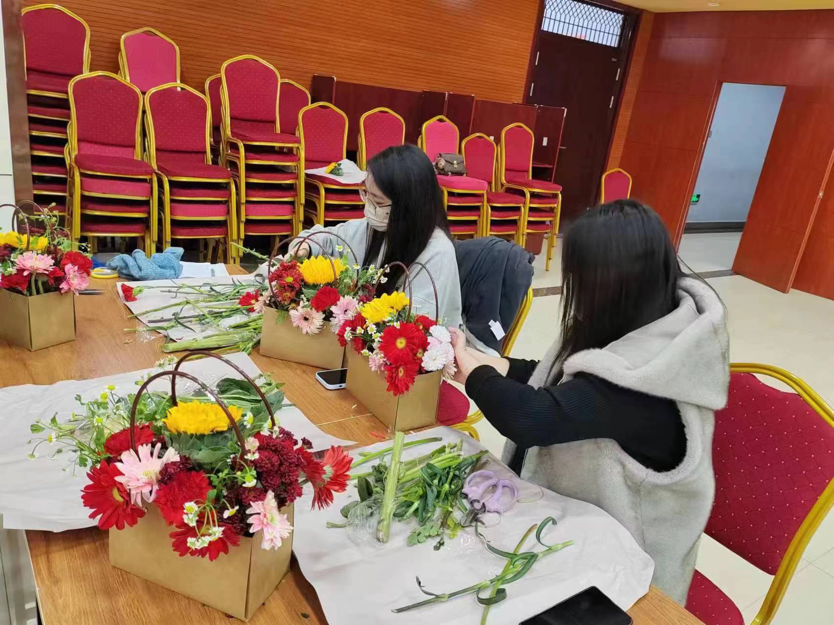 少妇被又大又粗又爽久久