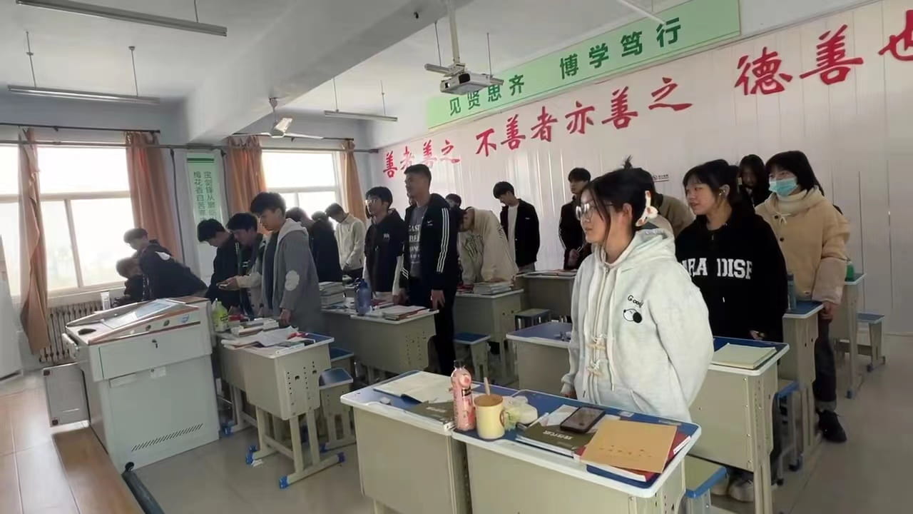 少妇被又大又粗又爽久久