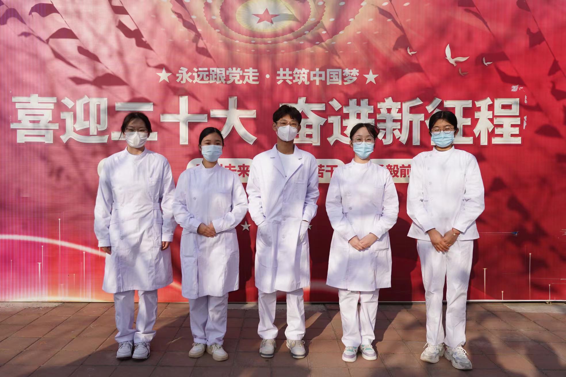 少妇被又大又粗又爽久久