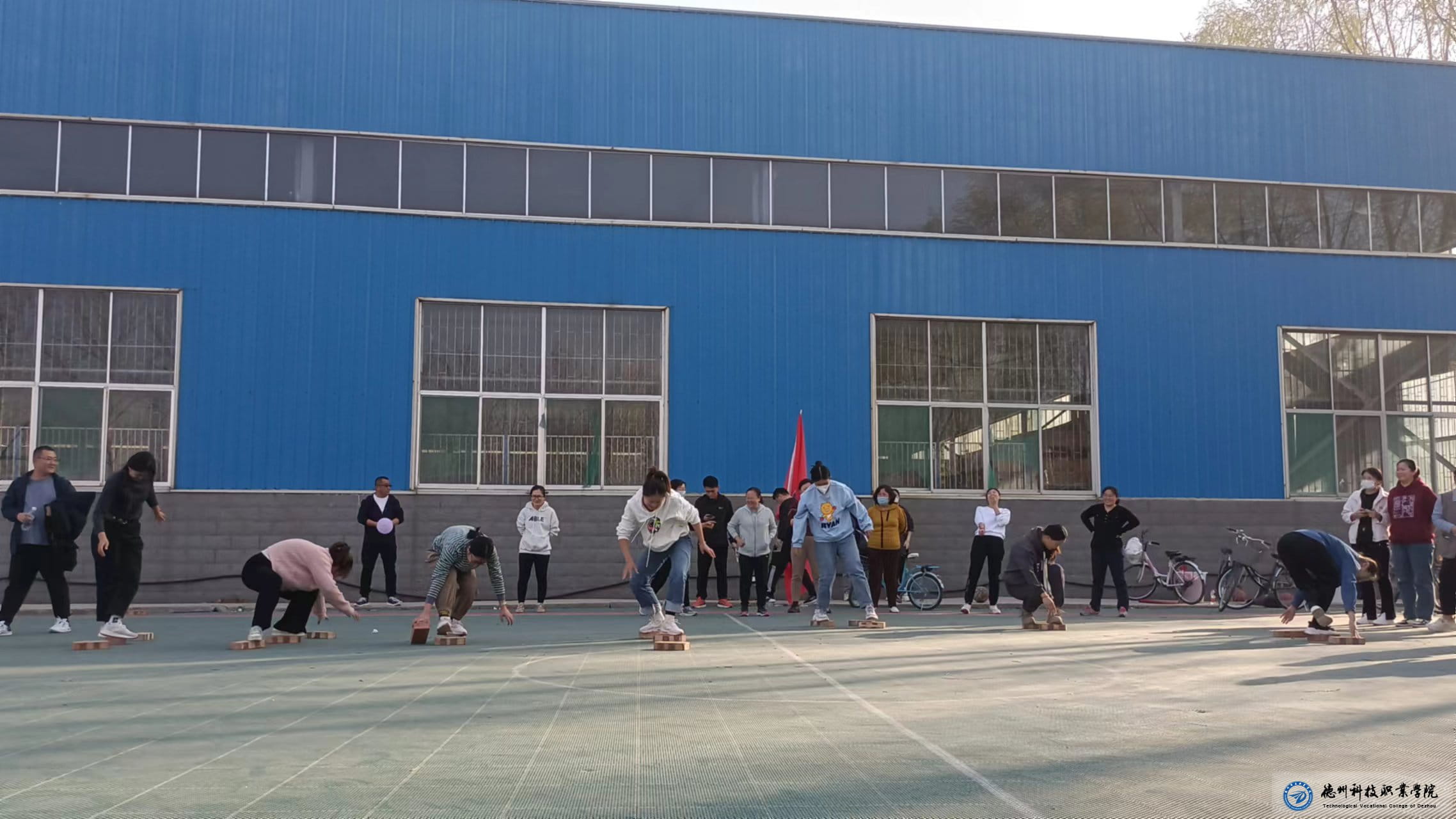 少妇被又大又粗又爽久久