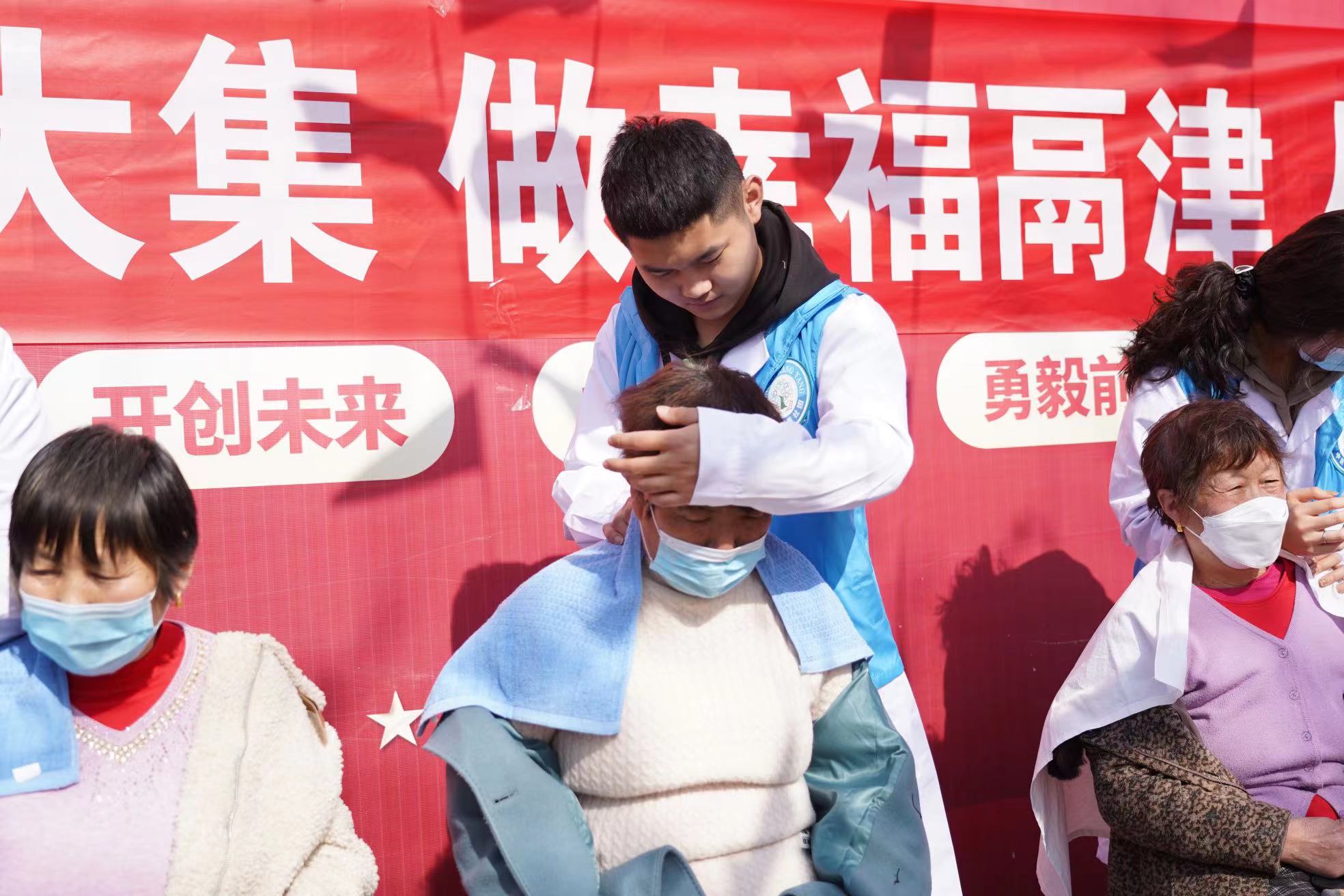 少妇被又大又粗又爽久久