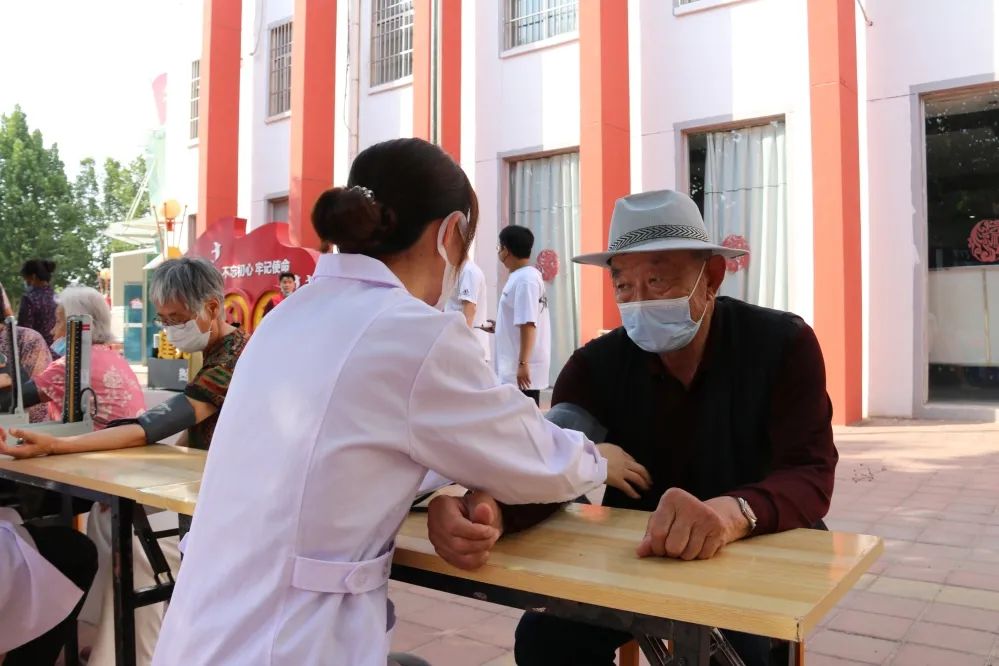 少妇被又大又粗又爽久久