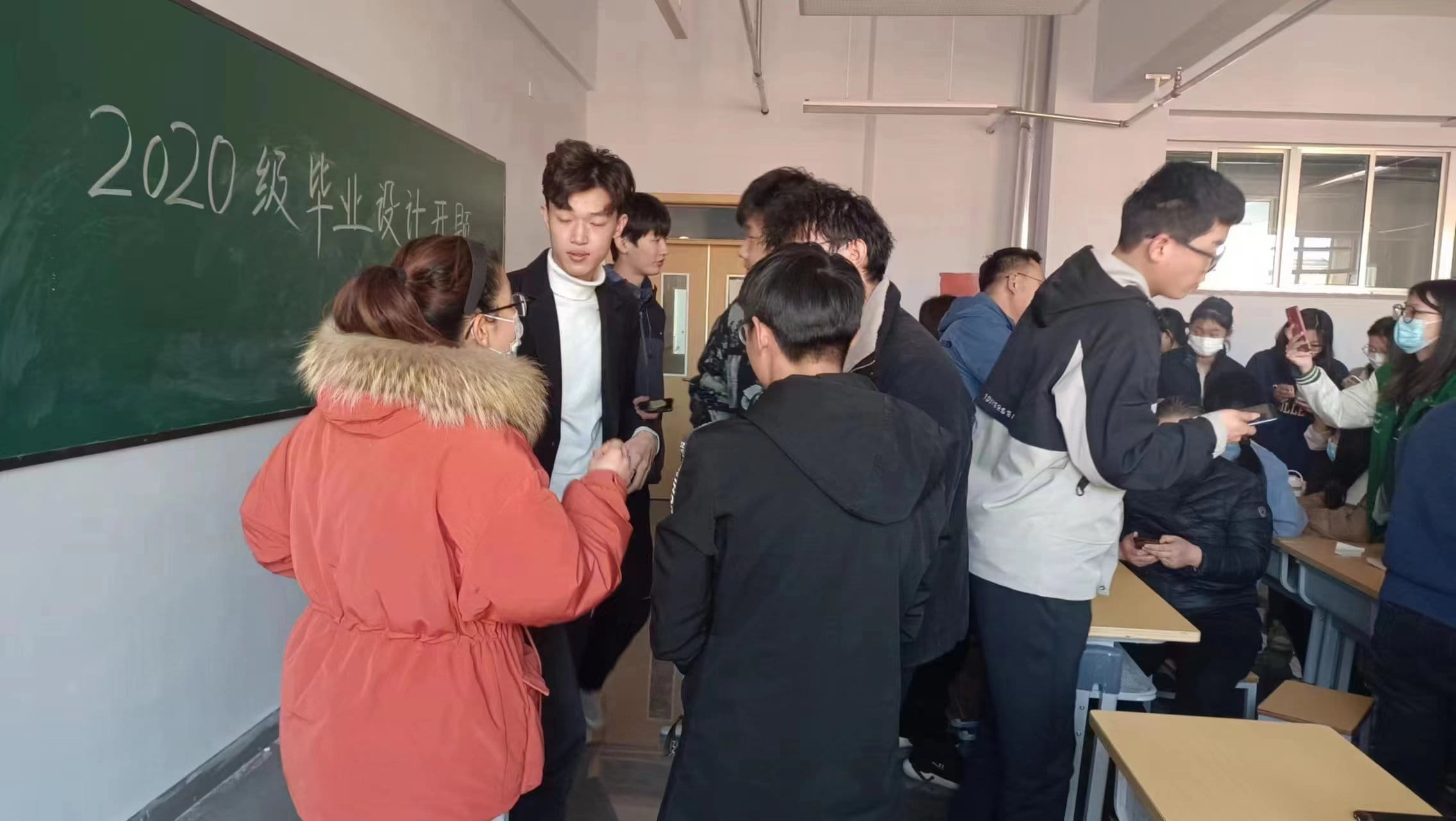 少妇被又大又粗又爽久久