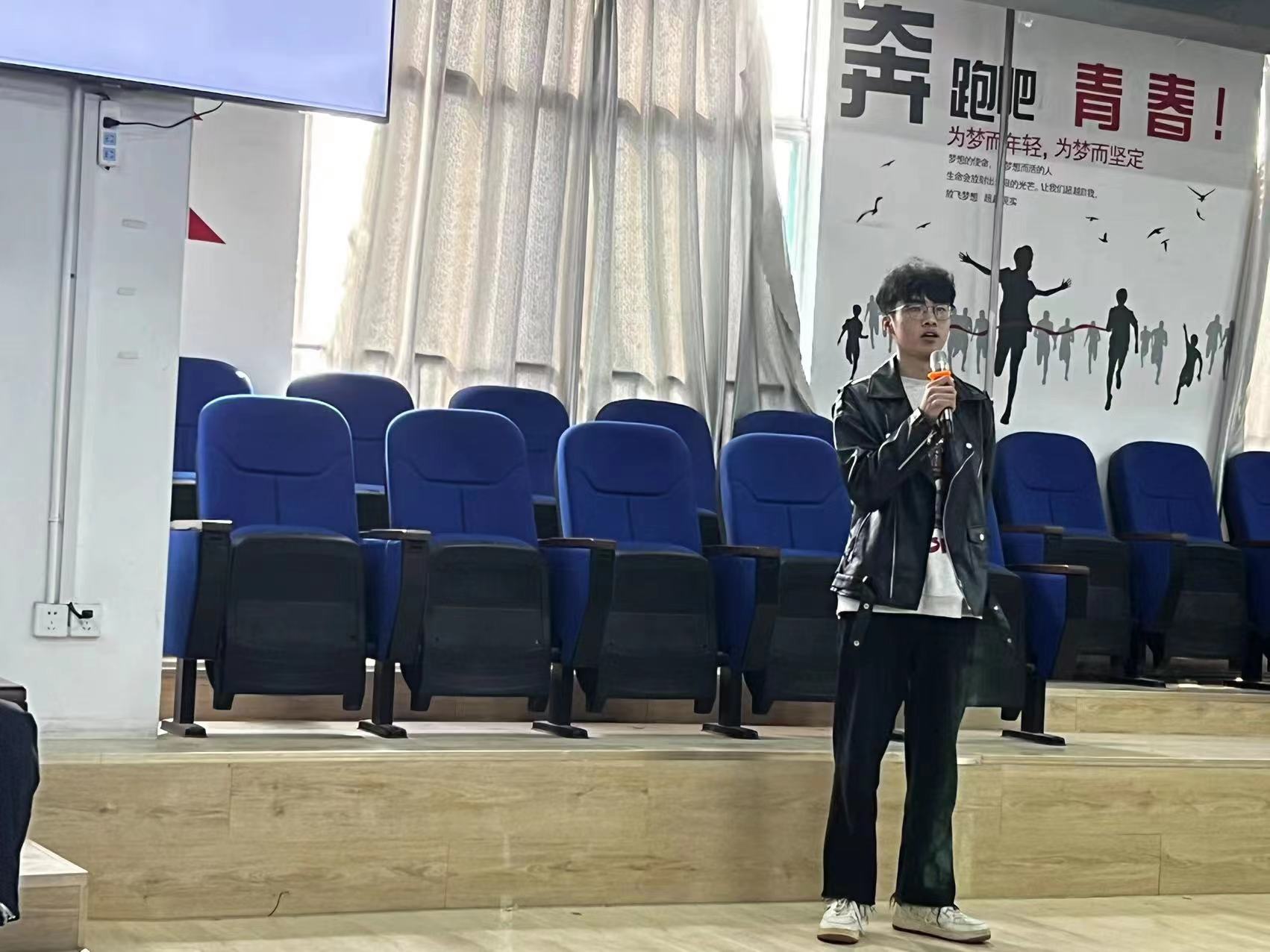 少妇被又大又粗又爽久久