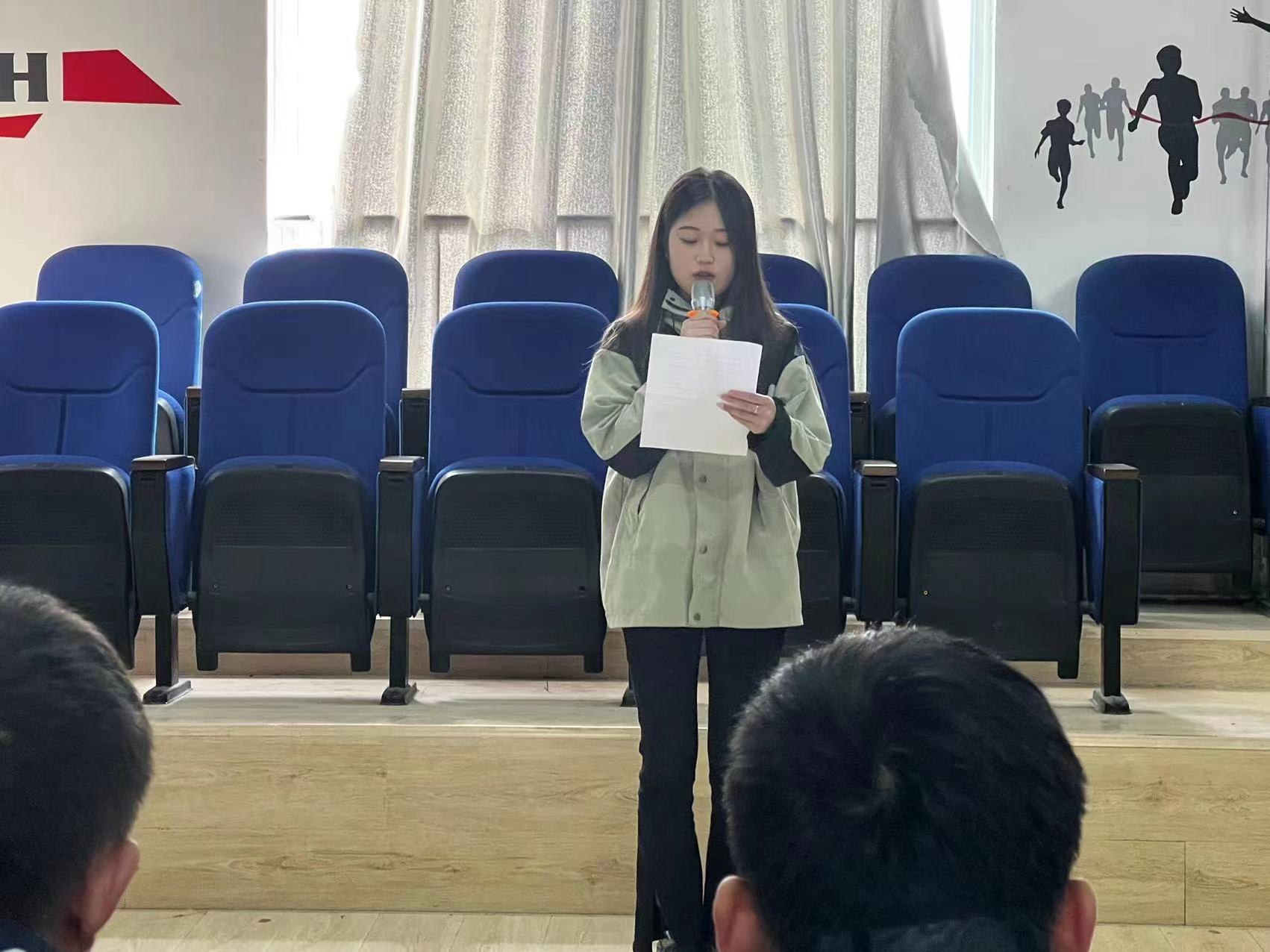 少妇被又大又粗又爽久久