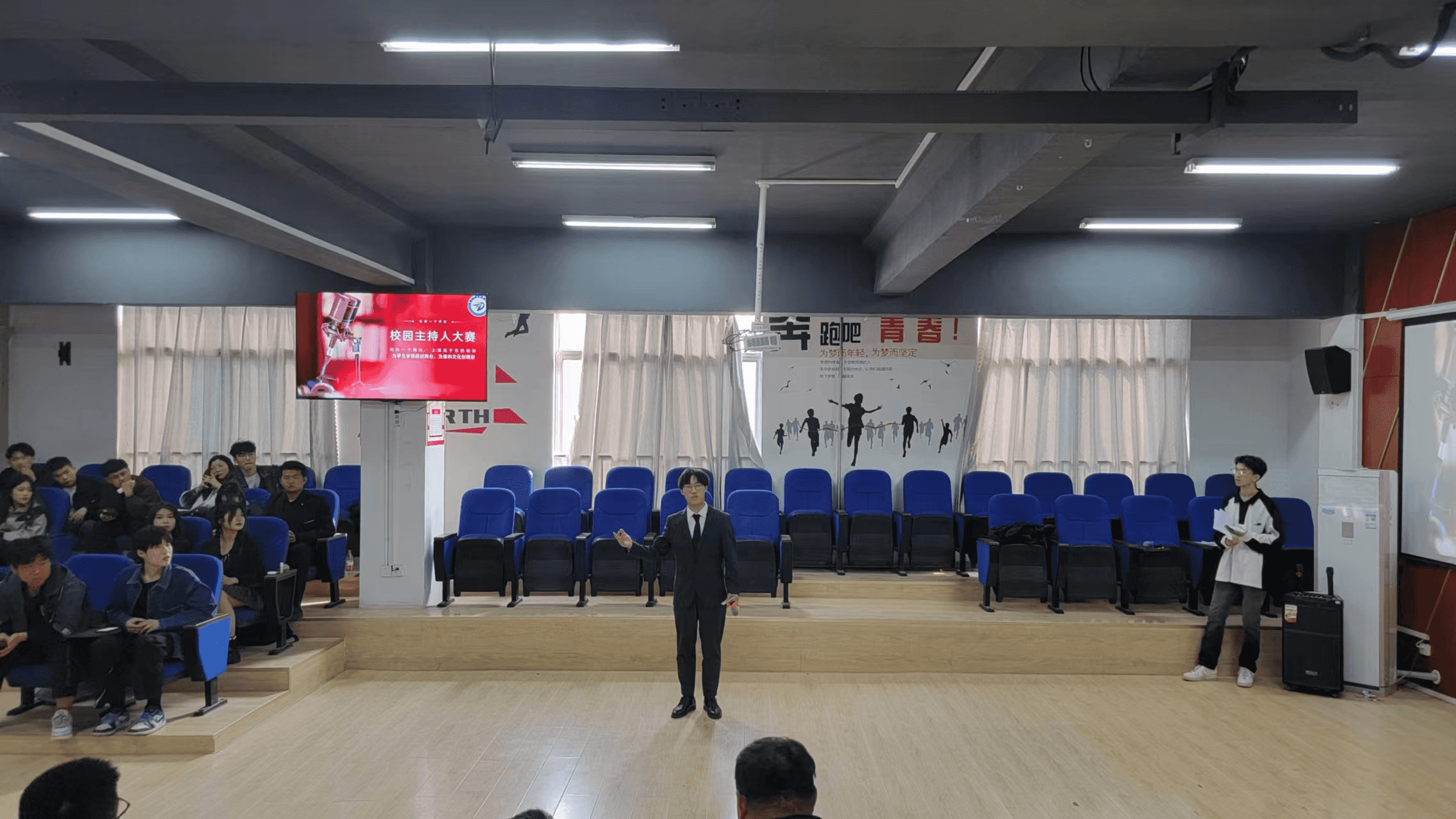 少妇被又大又粗又爽久久