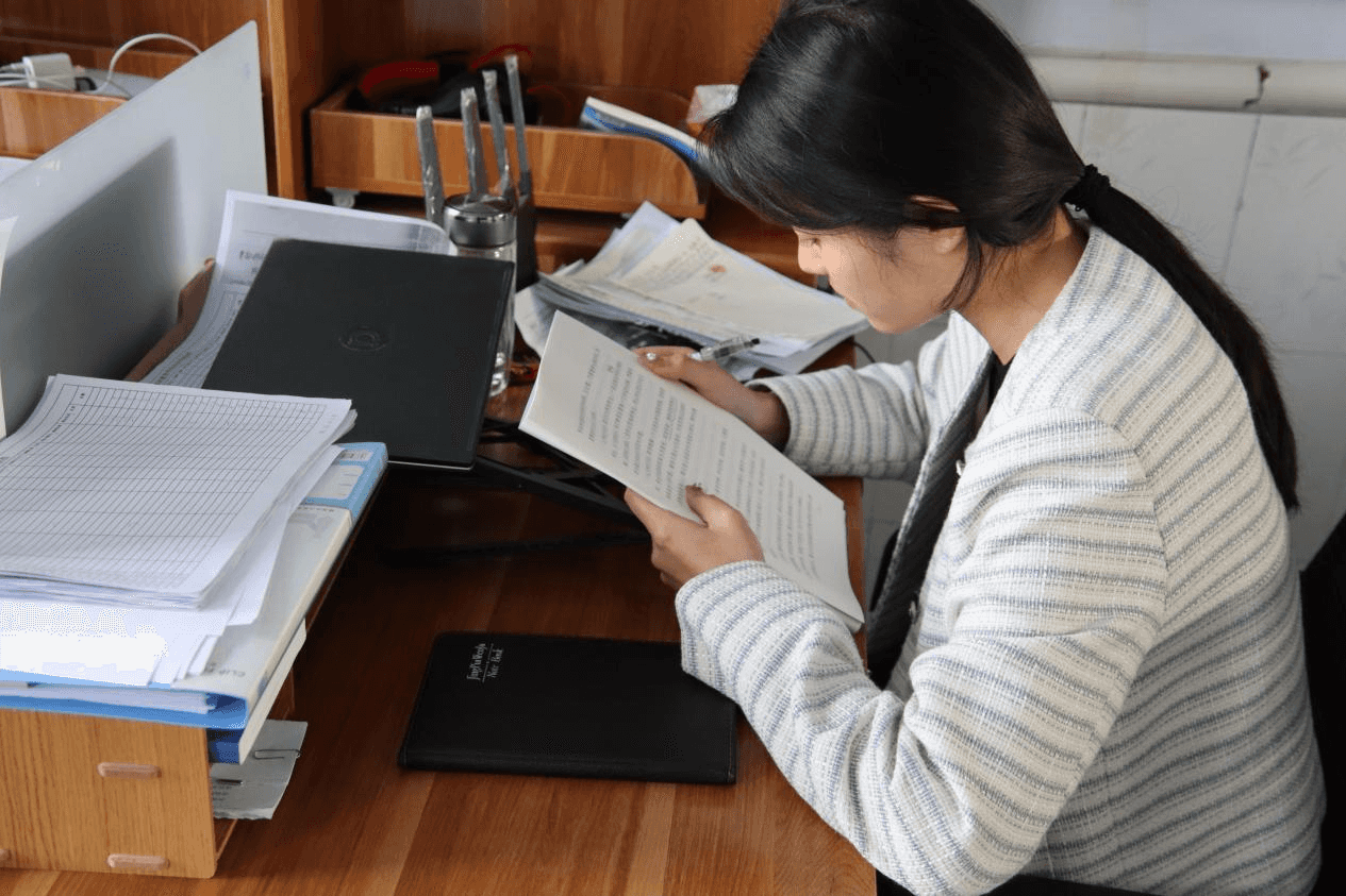 少妇被又大又粗又爽久久