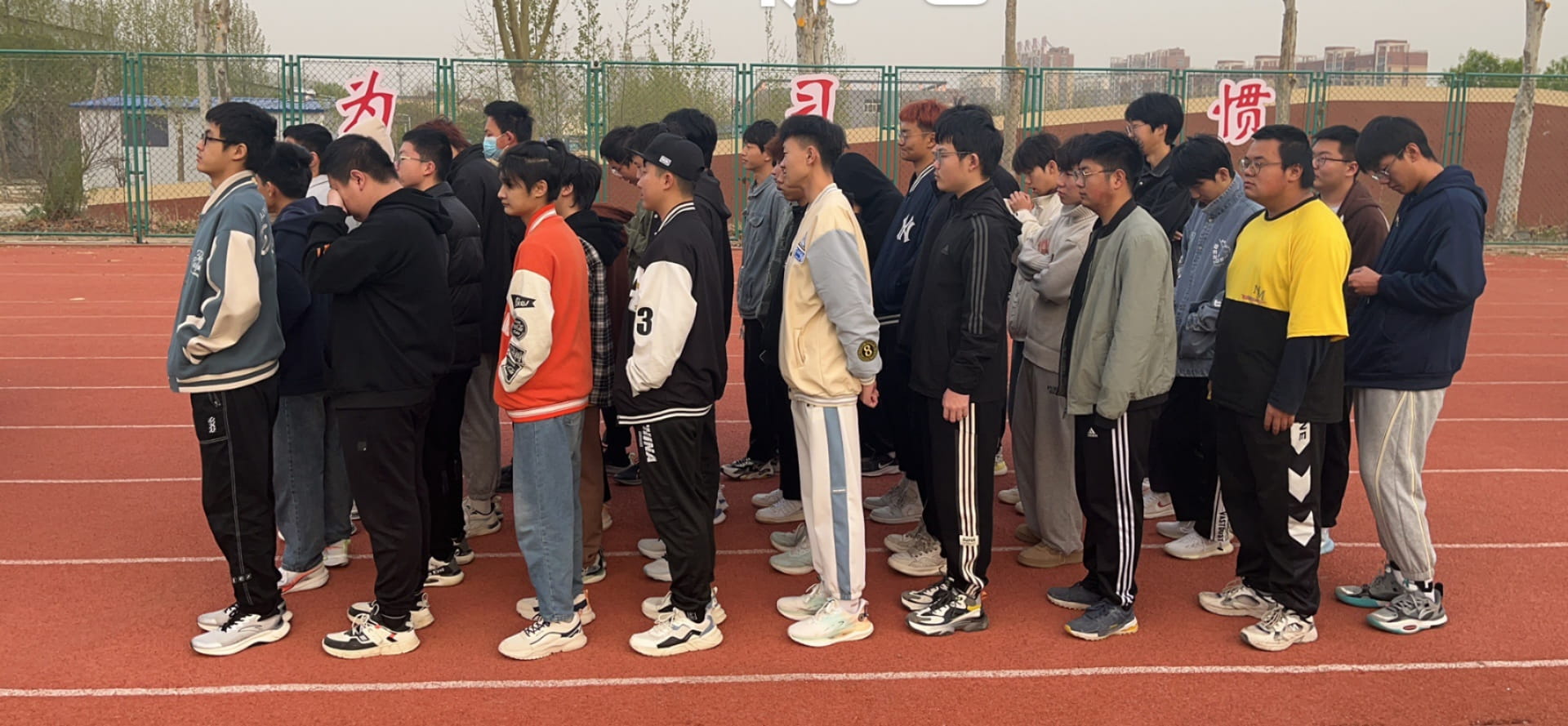 少妇被又大又粗又爽久久