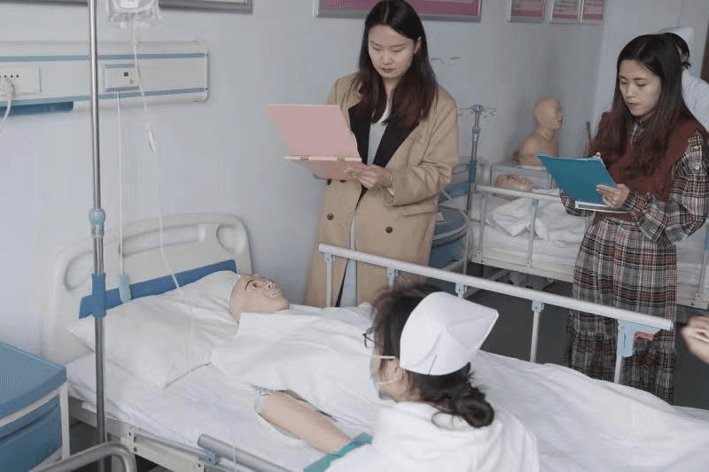 少妇被又大又粗又爽久久