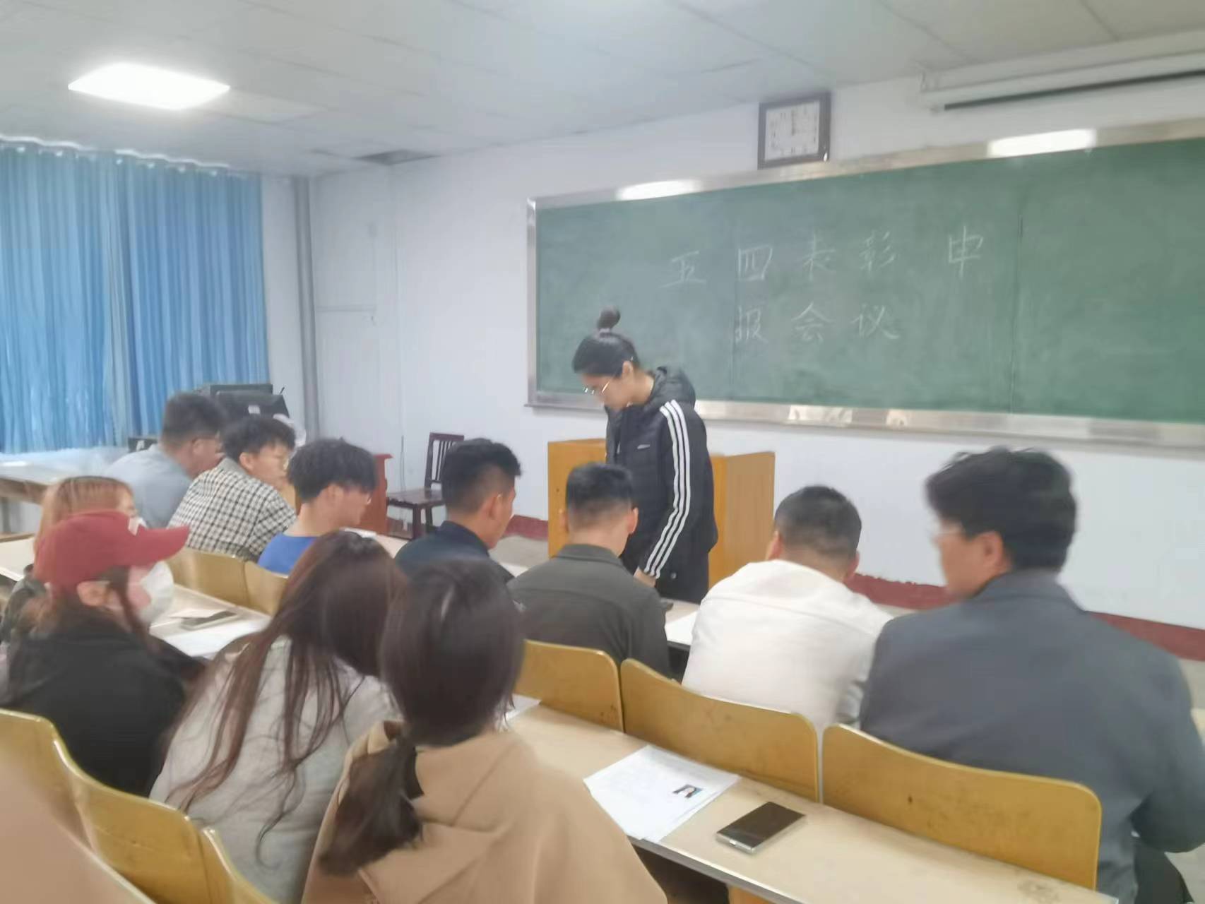 少妇被又大又粗又爽久久