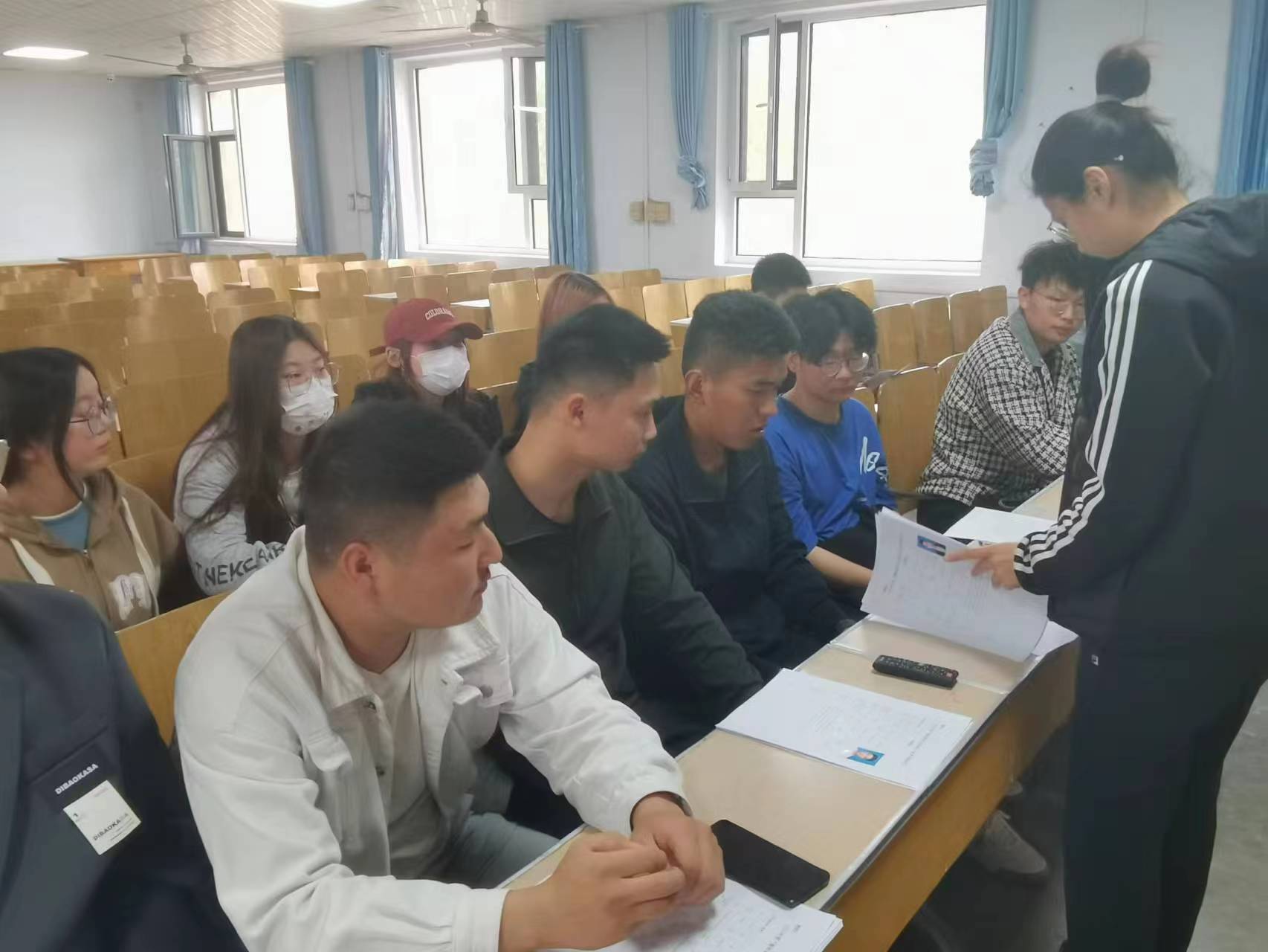 少妇被又大又粗又爽久久