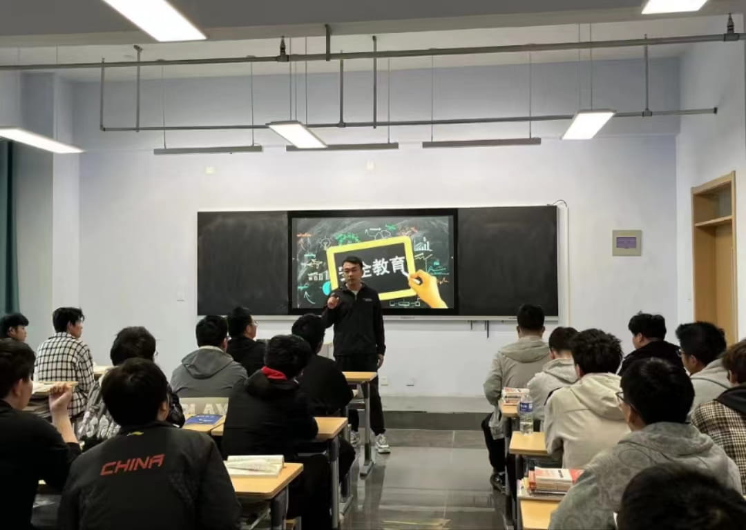 少妇被又大又粗又爽久久