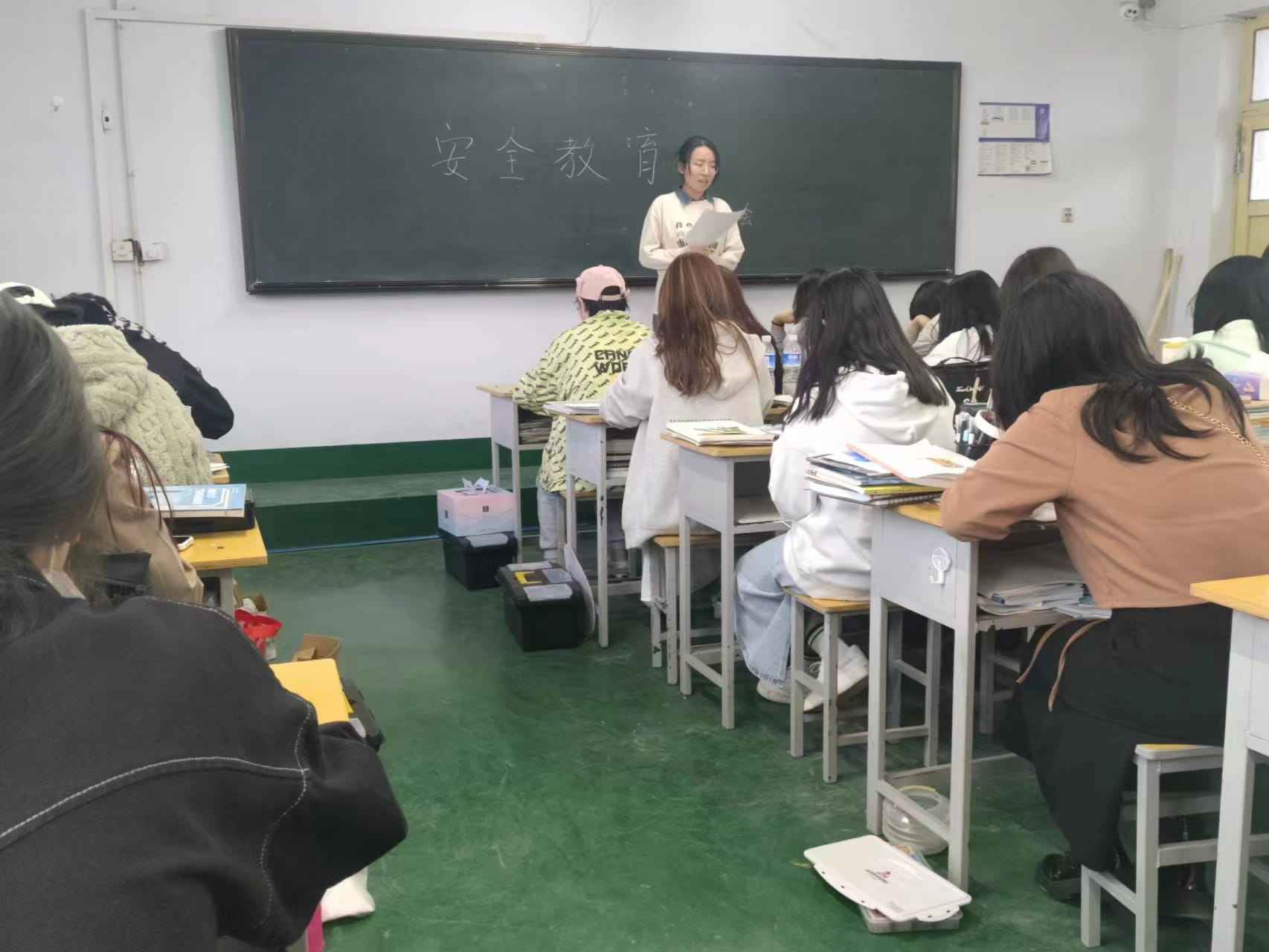 少妇被又大又粗又爽久久