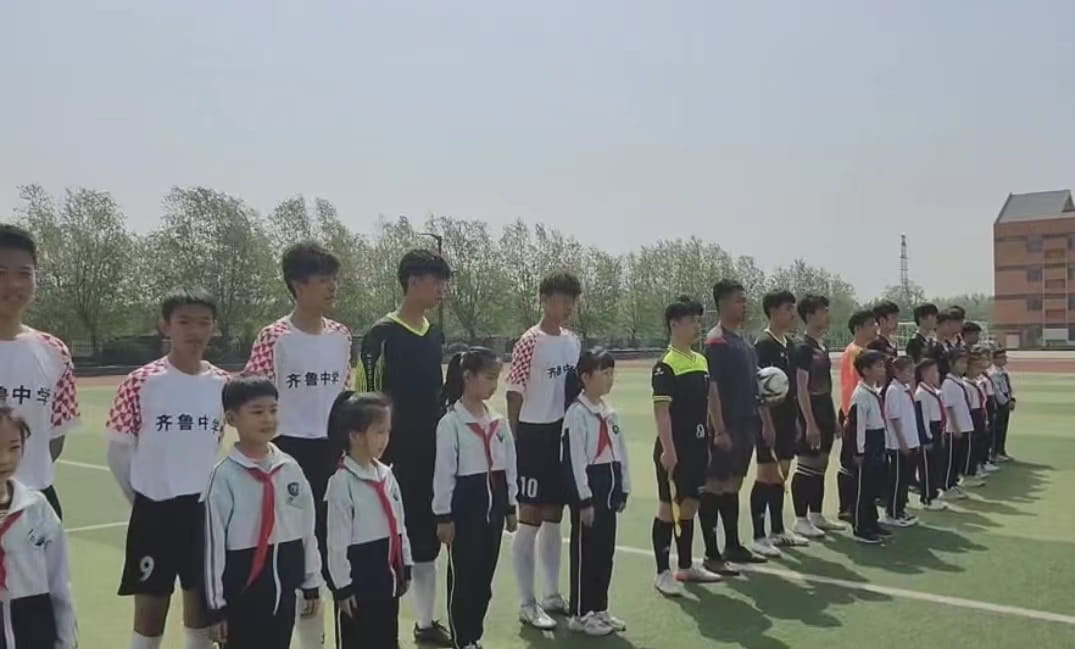 少妇被又大又粗又爽久久