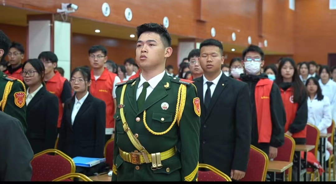 少妇被又大又粗又爽久久