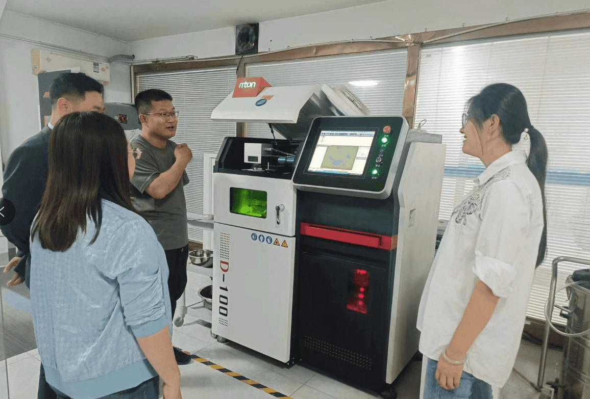 少妇被又大又粗又爽久久