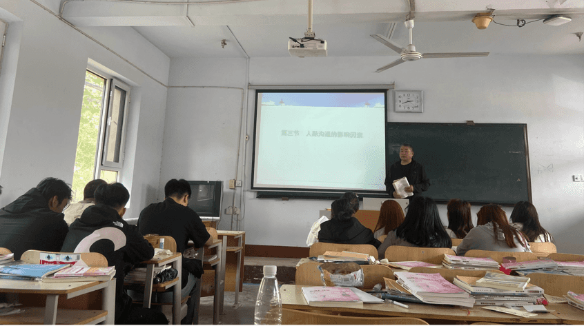 少妇被又大又粗又爽久久