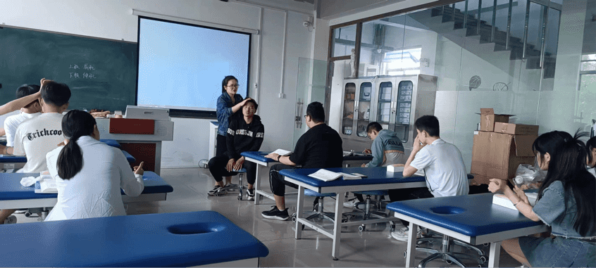 少妇被又大又粗又爽久久