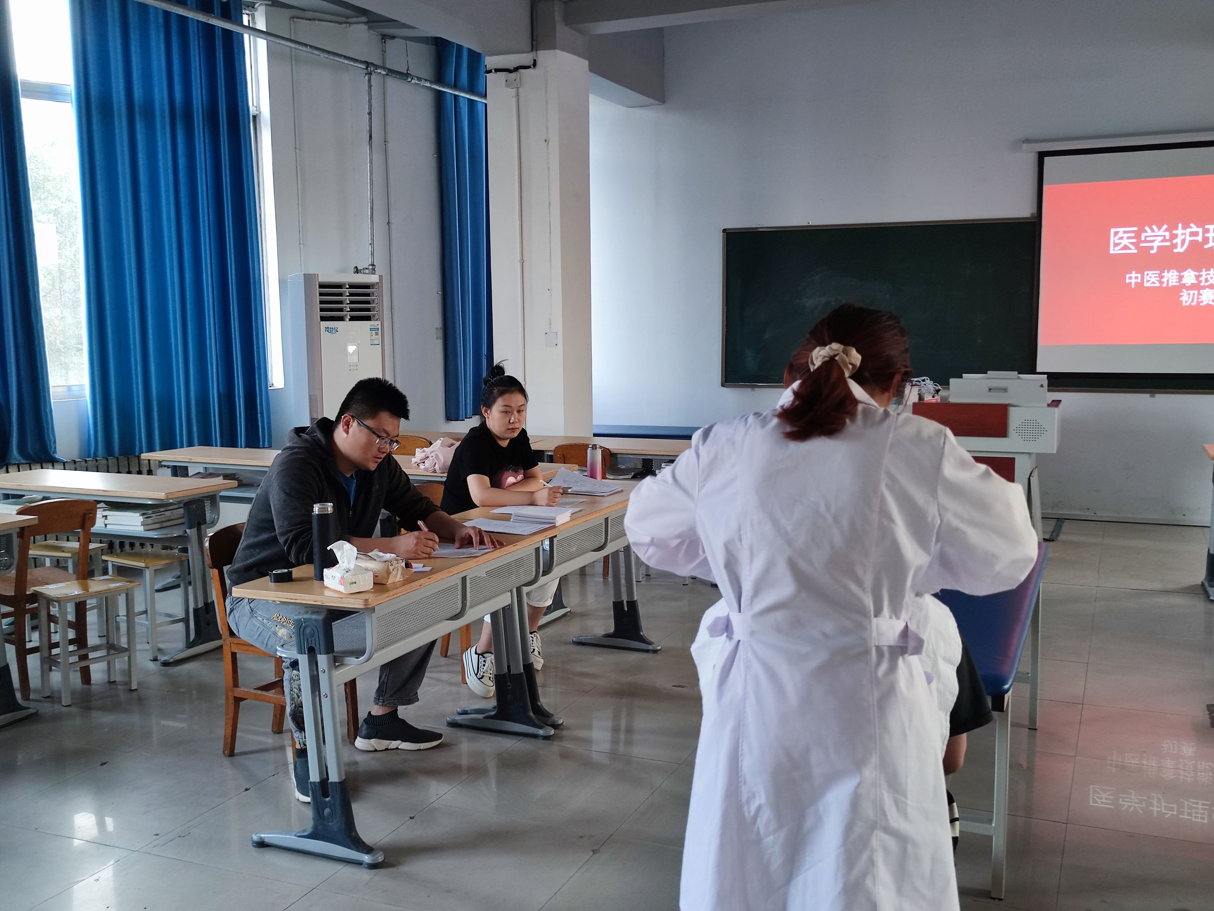 少妇被又大又粗又爽久久