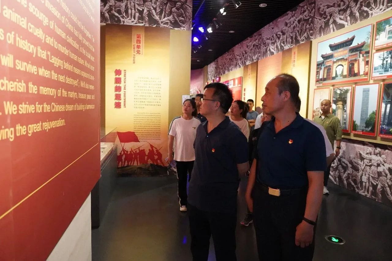 少妇被又大又粗又爽久久