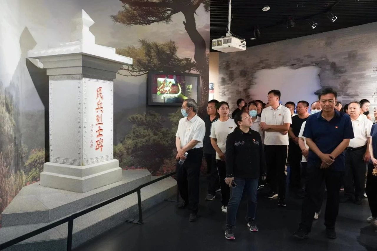 少妇被又大又粗又爽久久