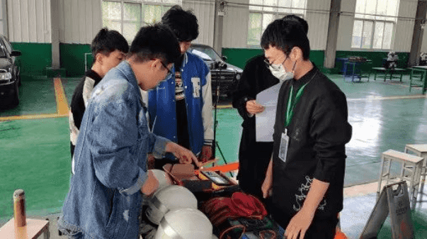 少妇被又大又粗又爽久久