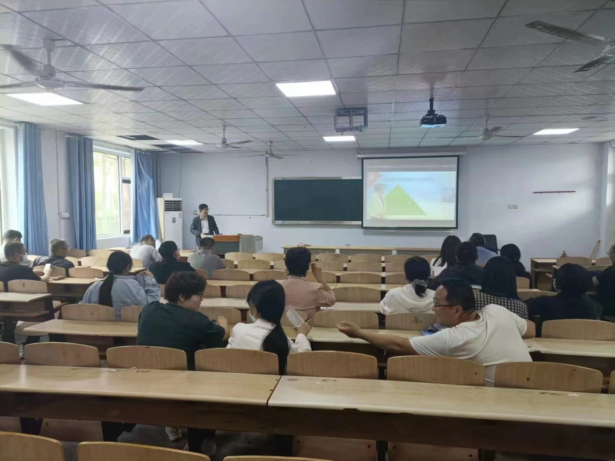 少妇被又大又粗又爽久久