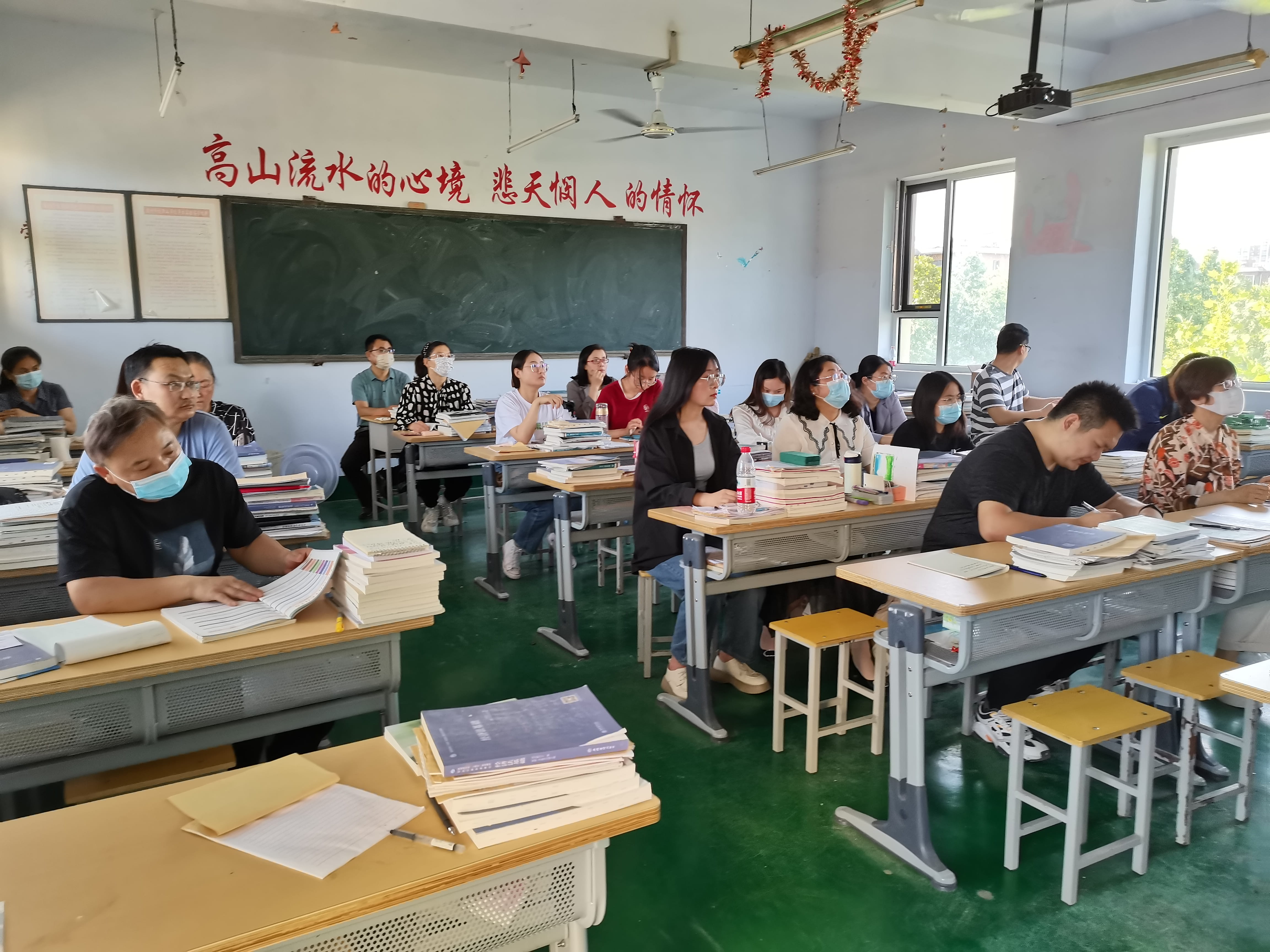 少妇被又大又粗又爽久久