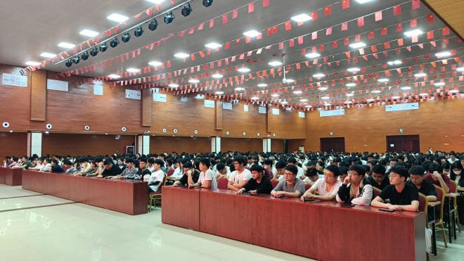 少妇被又大又粗又爽久久