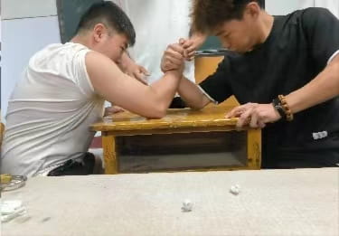 少妇被又大又粗又爽久久