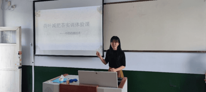 少妇被又大又粗又爽久久