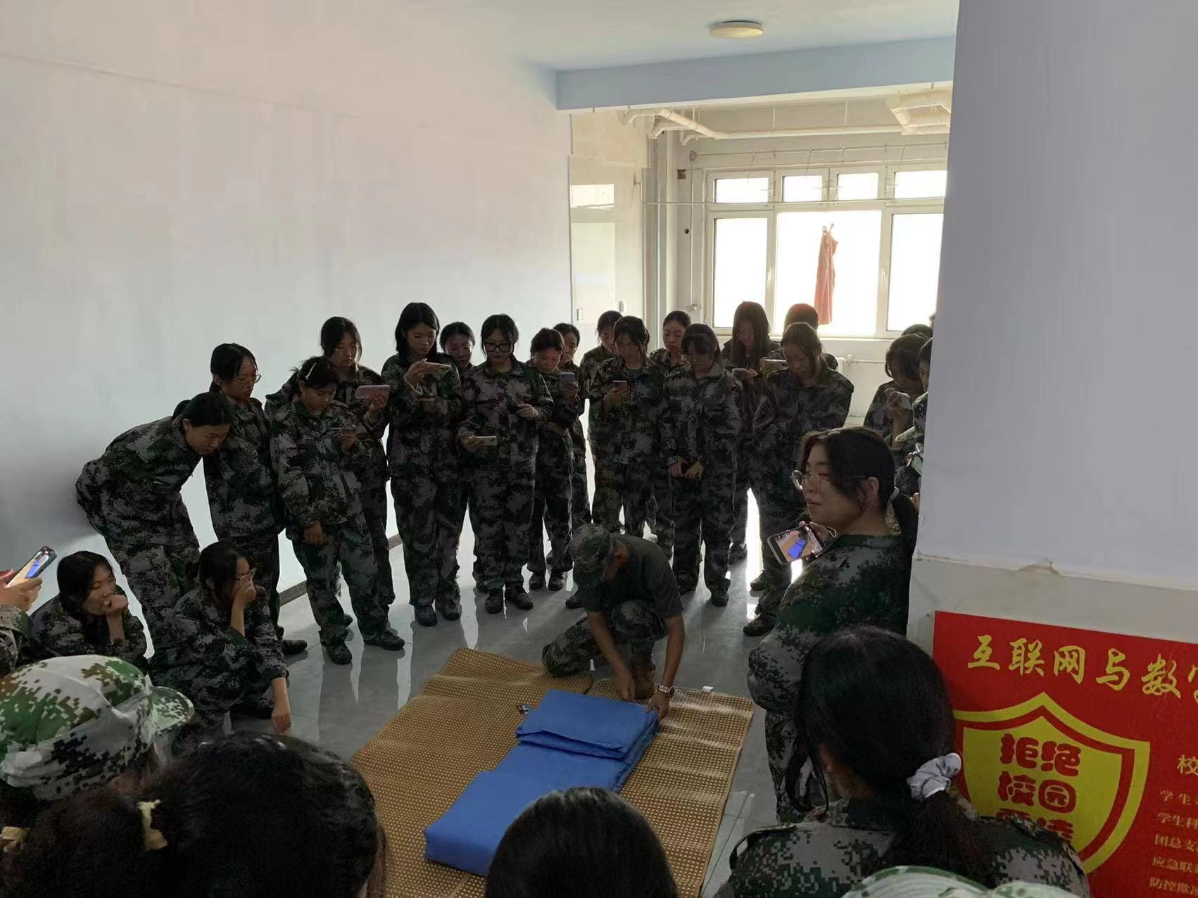 少妇被又大又粗又爽久久