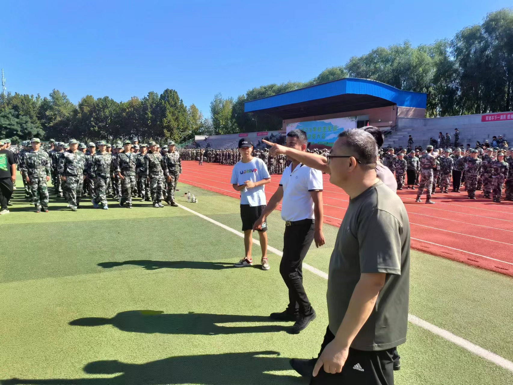 少妇被又大又粗又爽久久