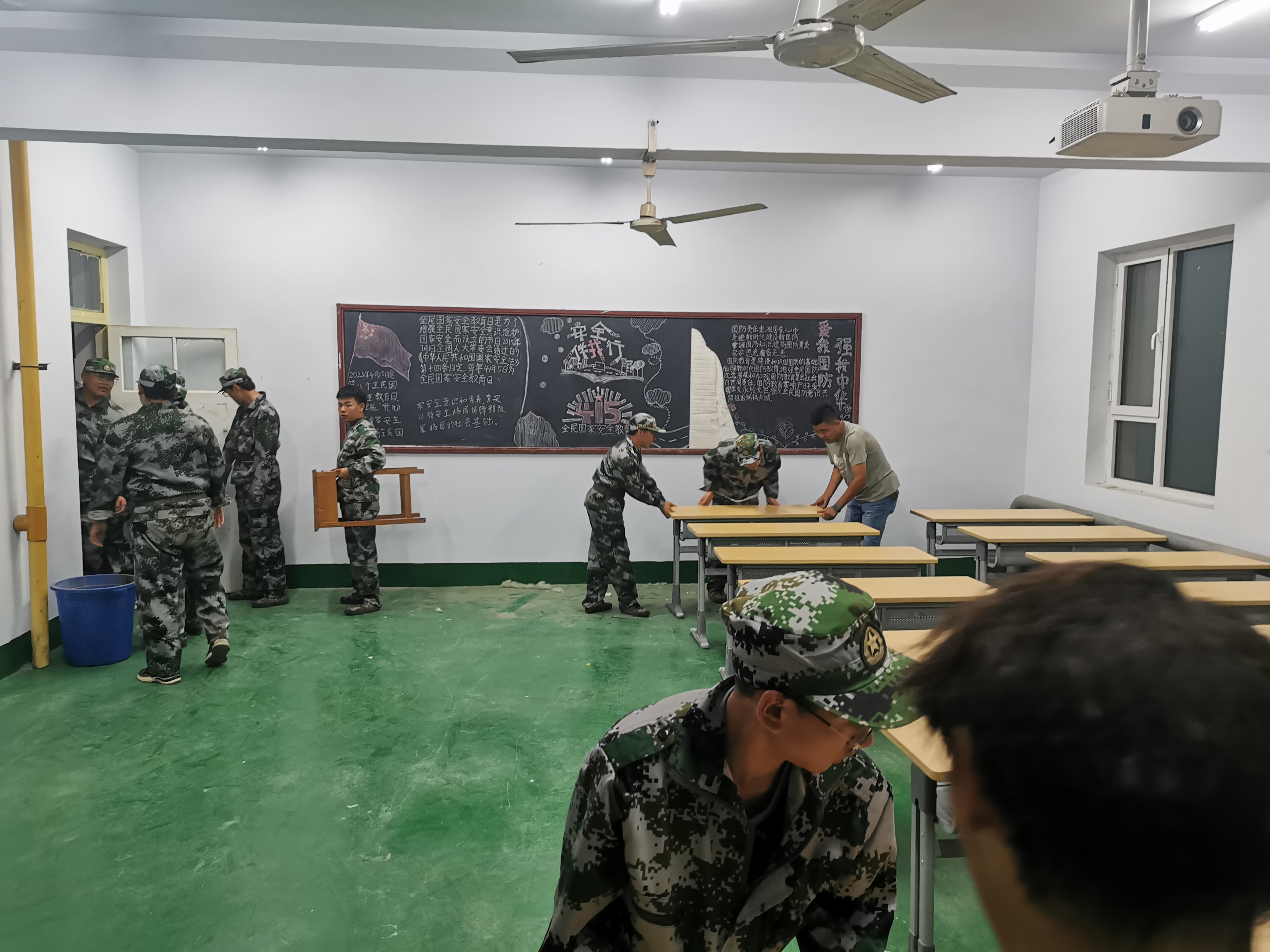 少妇被又大又粗又爽久久