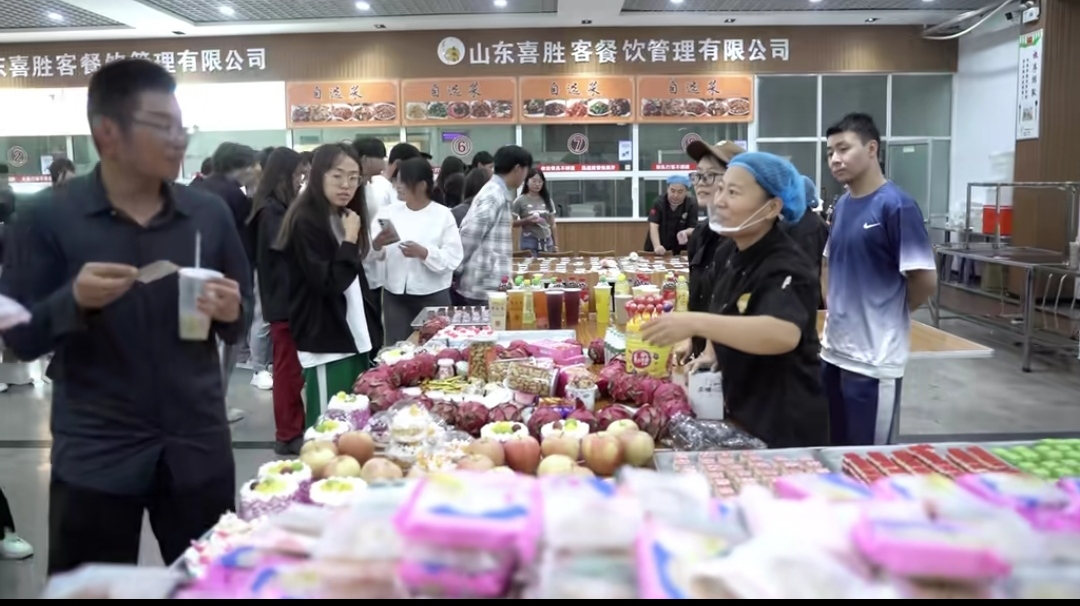 少妇被又大又粗又爽久久